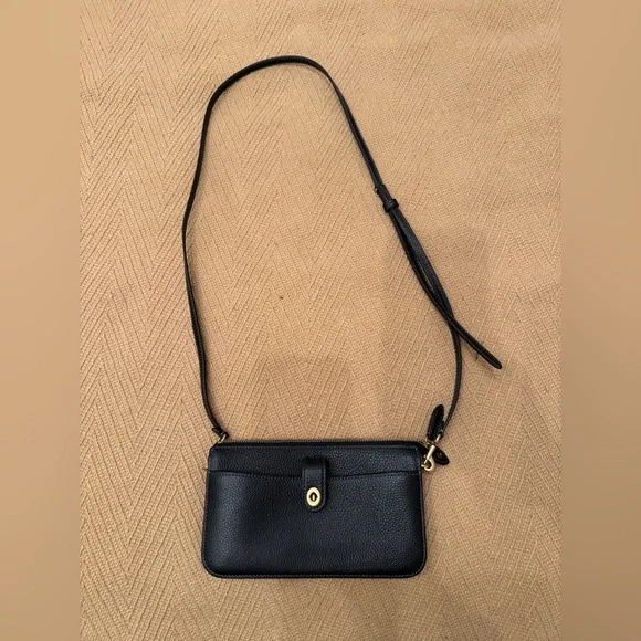 Coach black Pebbled Leather Crossbody Wallet - Classic Women's Bag - Picture 4 of 6